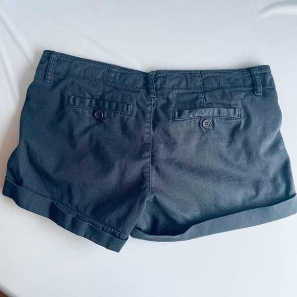 United Colors of Benetton Dark Gray Short Size S (40 EU) - Picture 4 of 9